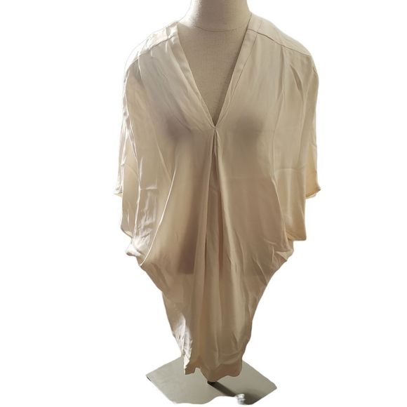 CT1123a Faconnable Ladies Beige Blouse 100% Silk Size 46 - Picture 1 of 8